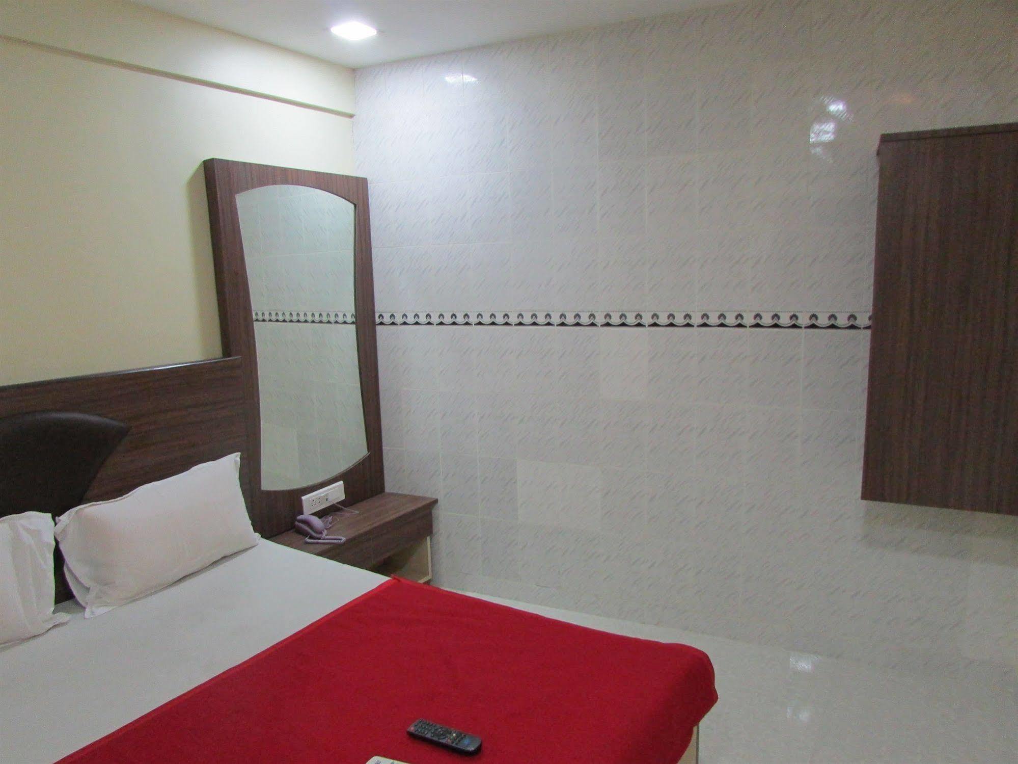Royal Annex Hotel Mumbai Exterior photo